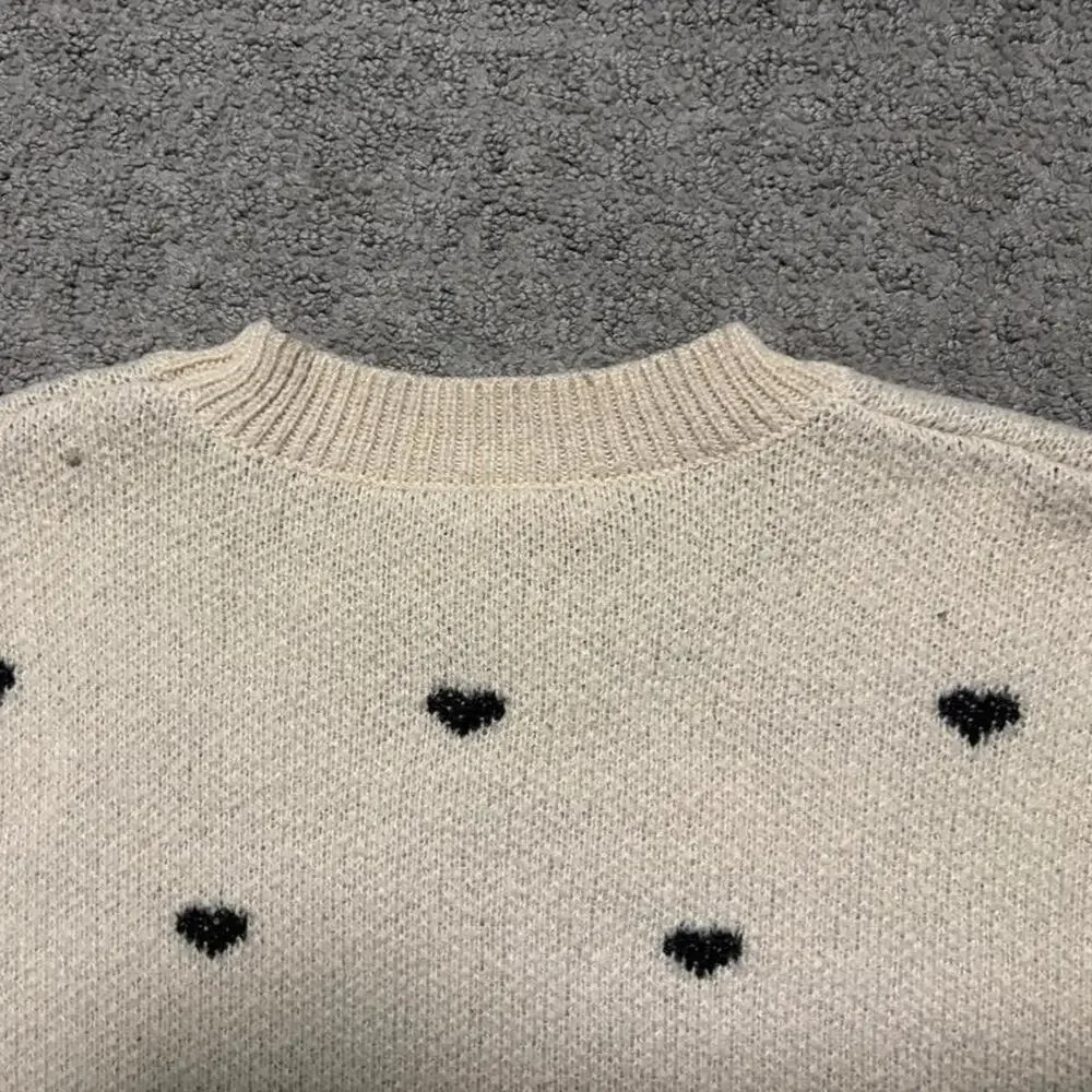 Vintage cream wool sweater with